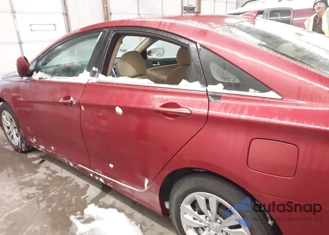 2012 Hyundai Sonata Gls z USA, uszkodzony, nr VIN 5NPEB4AC4CH402580